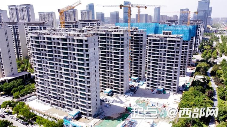 正在上传... eec6e139bfab013b1194ad2c26f28c2f.jpeg