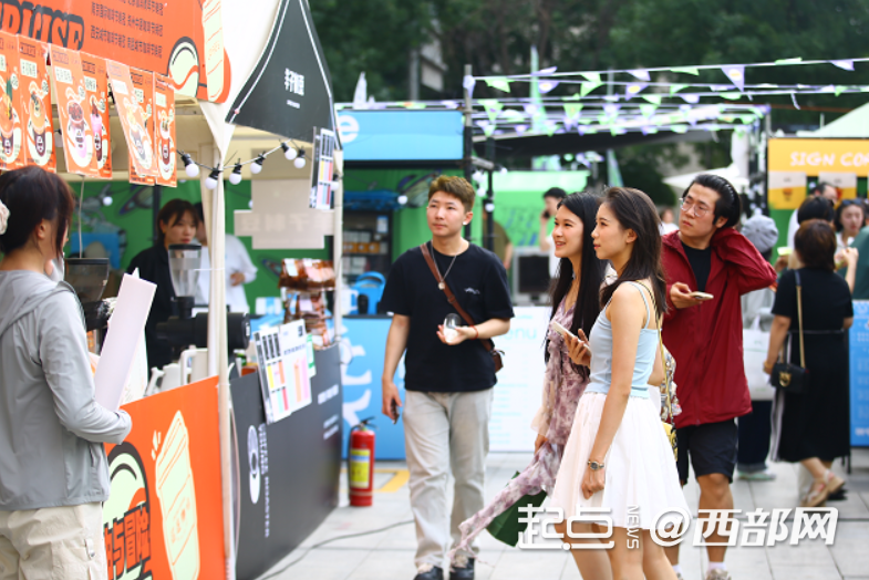 正在上传... 11016aa1327ebd674bf091f5bbc05e72.png