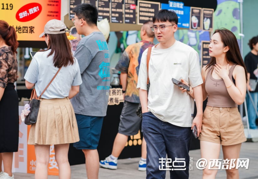 正在上传... 9213093512b82a00ab0f8f86dad4329f.png