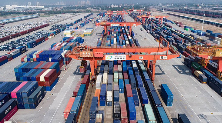 上半年西安进出口贸易总值2038亿元
