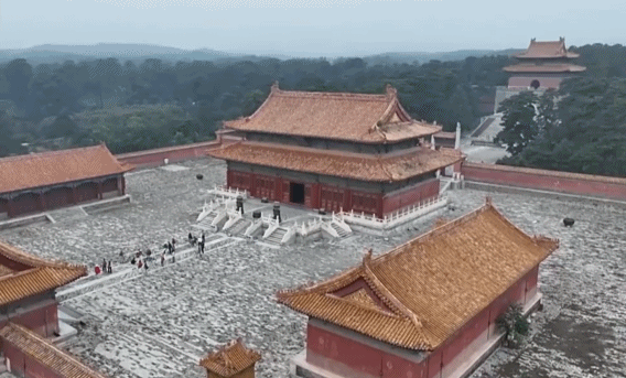 ec0477bd5676a6619d7a49b72d765baf.gif