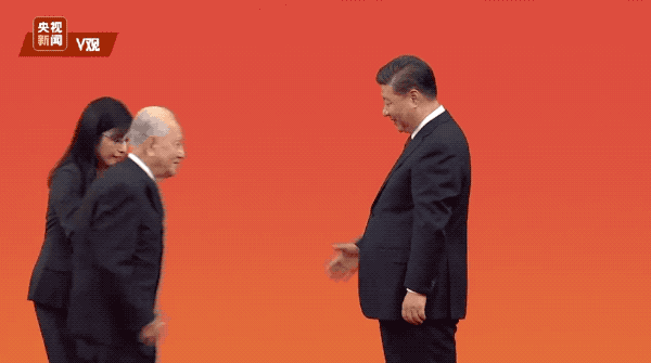 5767e6e717411df3af96dcbccbc046d1.gif