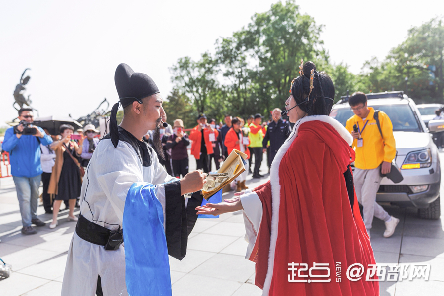 正在上传... 966d747dd31d76e1485f245c82c10d21.png