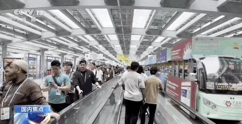 8d65b29db700f85f15dadaf1b372cb33.gif