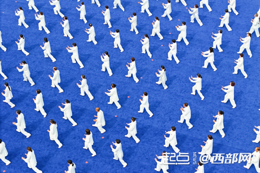 177a4f6ff5390103fc52015bb2dc5f75.png