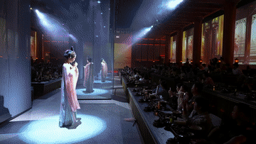 27ef0d109efb3999be2ae7362e9eb905.gif