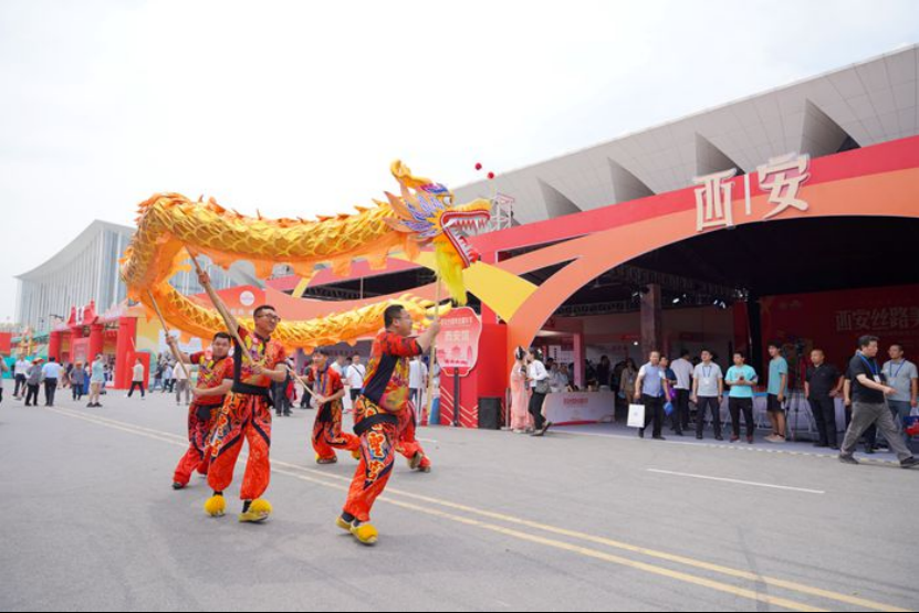 点击图片进入下一页 image.png