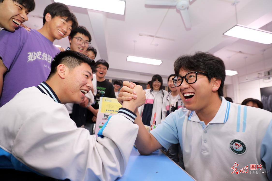 【青春逐梦 高考时刻】快乐迎高考 自信赴征程 【青春逐梦 高考时刻】快乐迎高考 自信赴征程