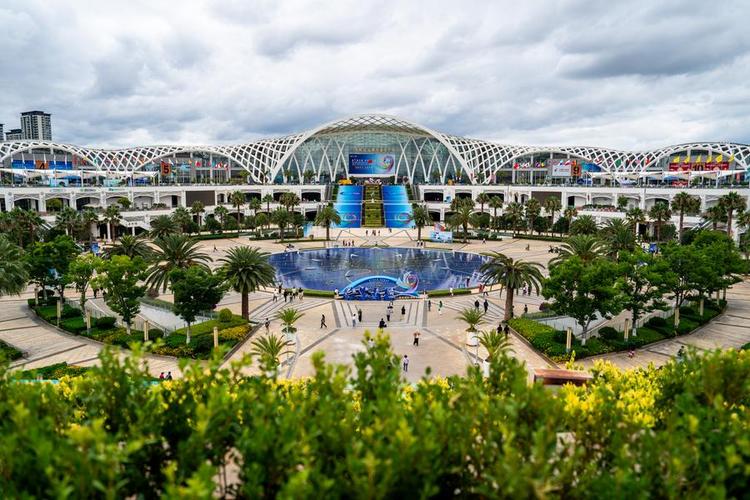 This photo taken on June 19, 2025 shows a view of Kunming Dianchi International Convention and Exhibition Center, the venue for the 9th China-South Asia Expo in Kunming, southwest China's Yunnan Province. (Xinhua/Hu Chao) 97222c40b5eab52ce3f92ab1d425eb19.jpeg
