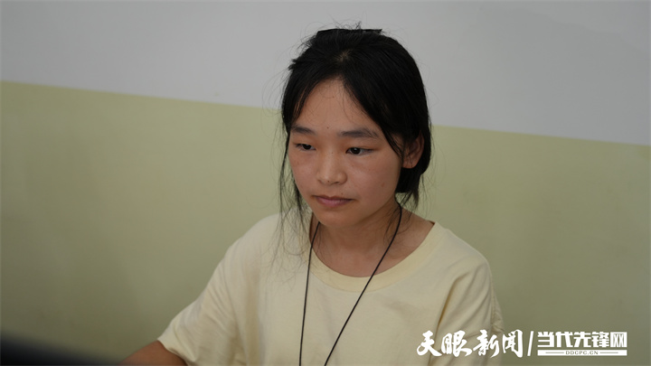 榕江县第一中学2025届毕业生梁恩慧.jpg