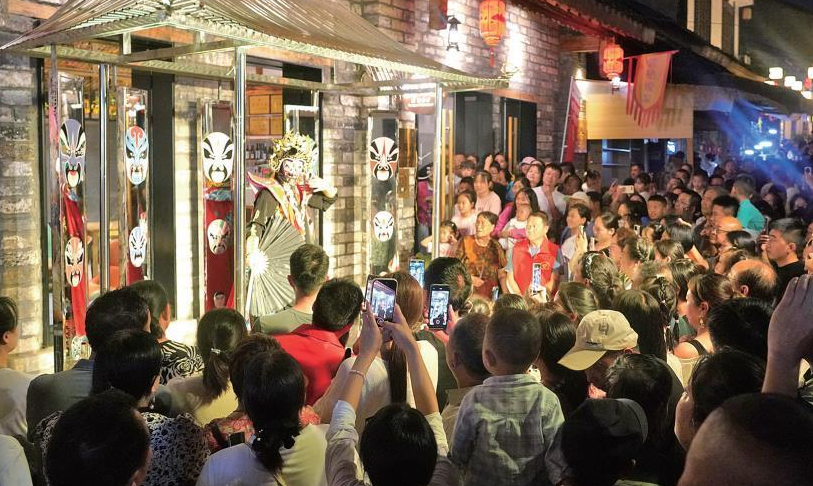 留坝县：品牌“夜赛”为小城“引流”