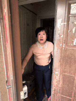 82d3bc6d42f4327671cfc4d7cf22874e.gif