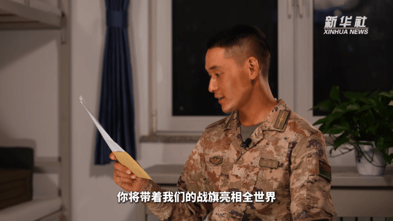 be5faf1cefa6d049b4144dbbf828d89b.gif