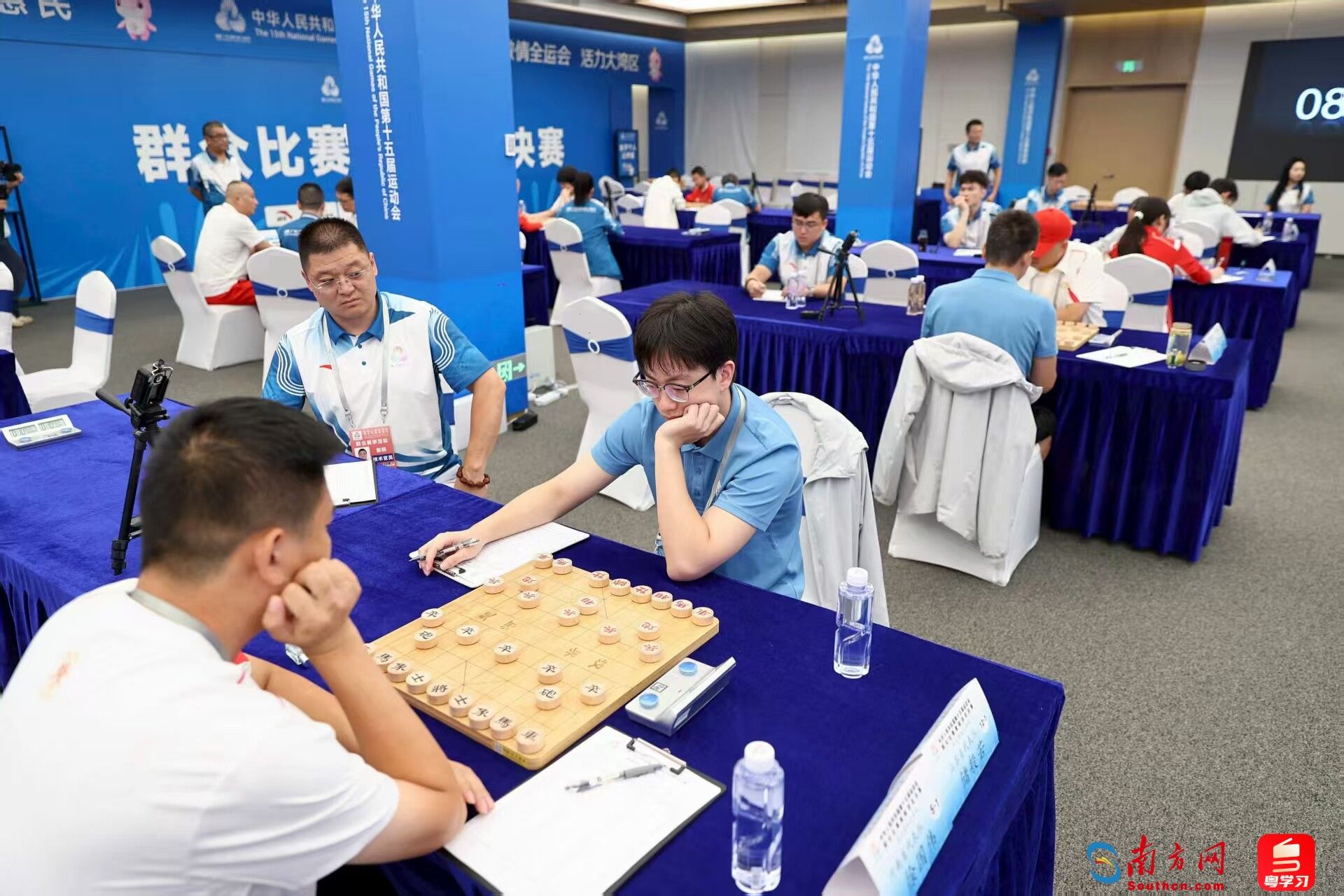 十五运会群众比赛象棋项目决赛比赛现场。
