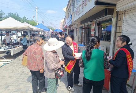 正在上传... 60818dd83d766f8dbba04b4f7ac2b474.png