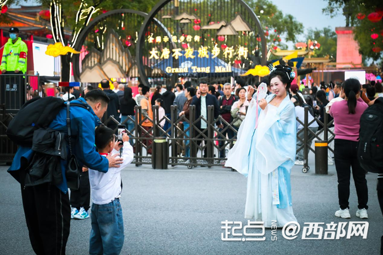 正在上传... 0d7b00c987031fa8bbdd3741bfb9c473.png