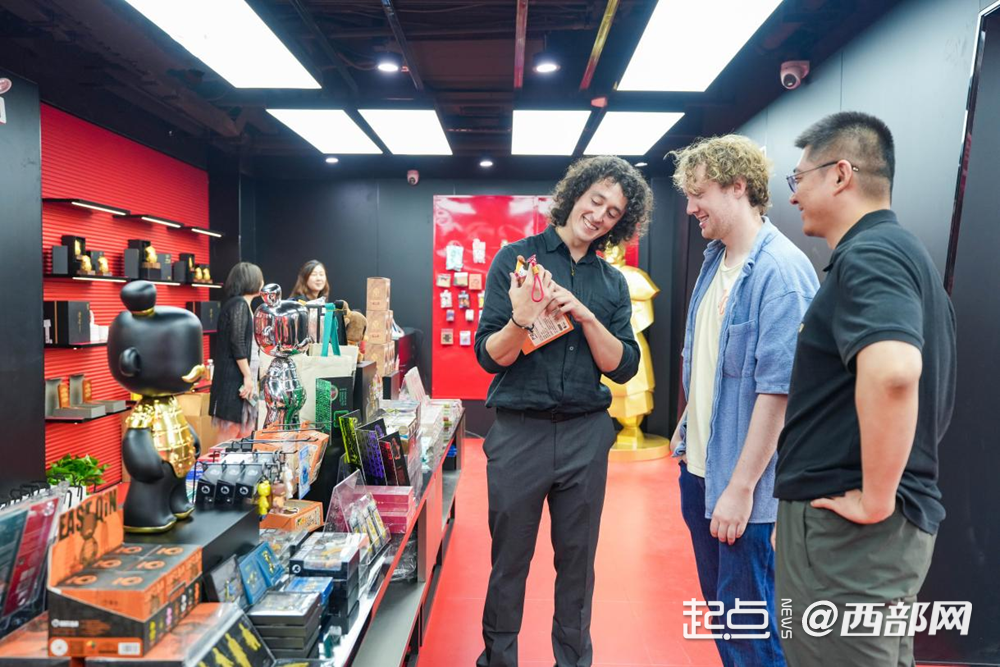 正在上传... 17342eb40993264921fd38297f8fd1a7.png