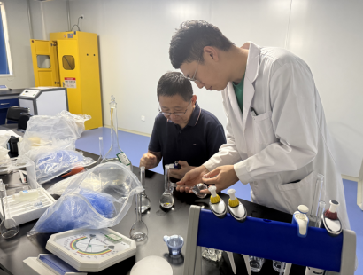 正在上传... 0629281557f14827b24960a3097240ed.png