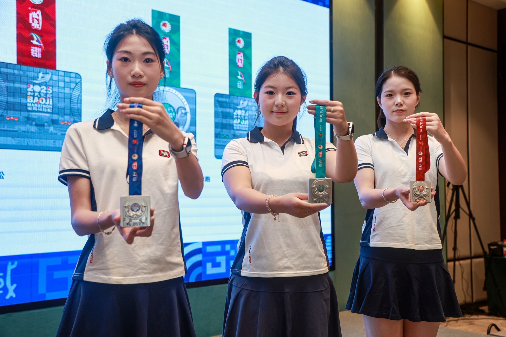 正在上传... 763379d5978ff6f514dfb049f9d40bdf.jpeg