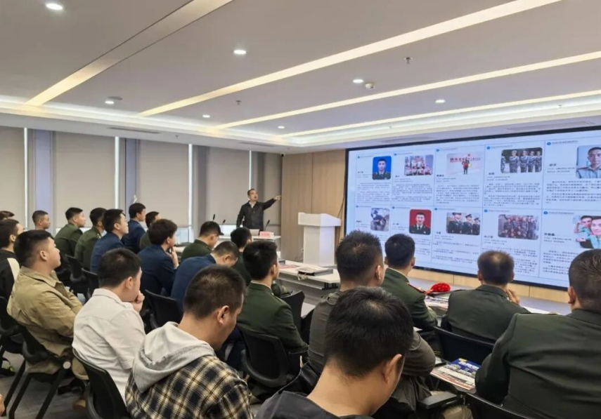 正在上传... 860173c73456ab4aa4be80a93db97d69.png