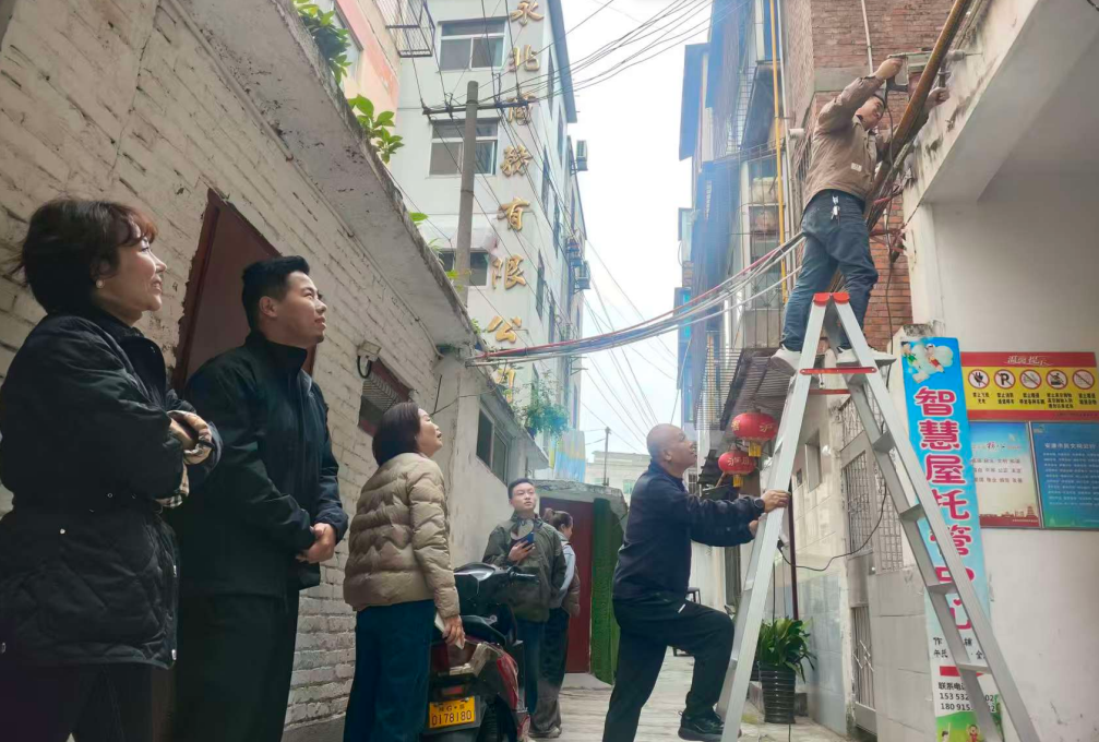 正在上传... d982313466f2052f122f8989c684092f.png