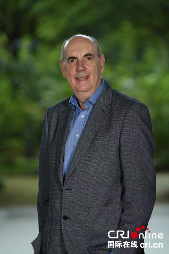 英国专家：期待“十五五”规划助力全球稳定与共赢发展 开拓英中合作新机遇_fororder_微信图片_20251024161435_29_1309