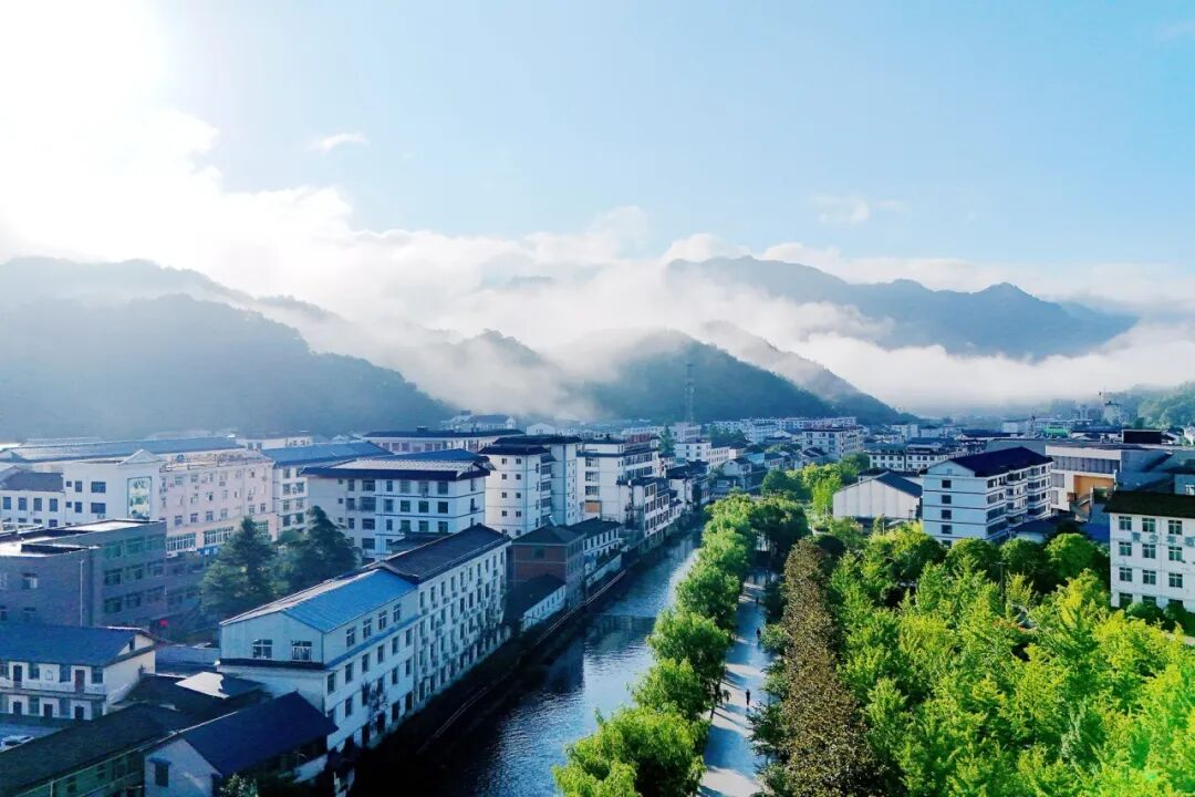 正在上传... 107dd20fa9257fada96569f131861c99.png