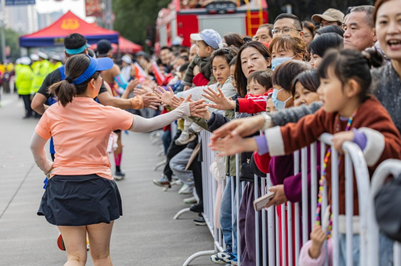 正在上传... 273a5ffe069c779fa6945169bfab1418.png