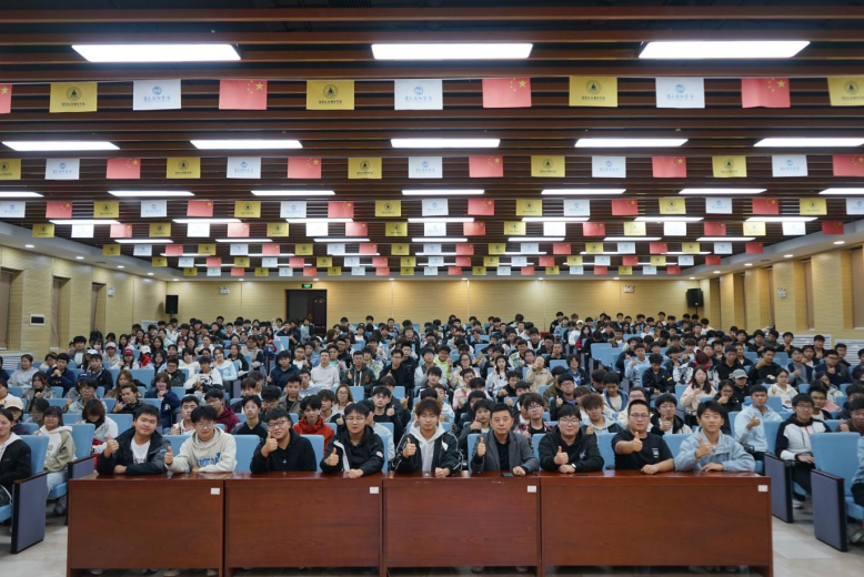 正在上传... 507e8b11a644de0a8f989080d06f0a1c.png