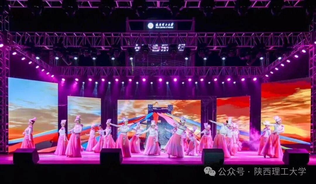 正在上传... 708495b4b09dfec00c83c8f6de2e3ad3.png