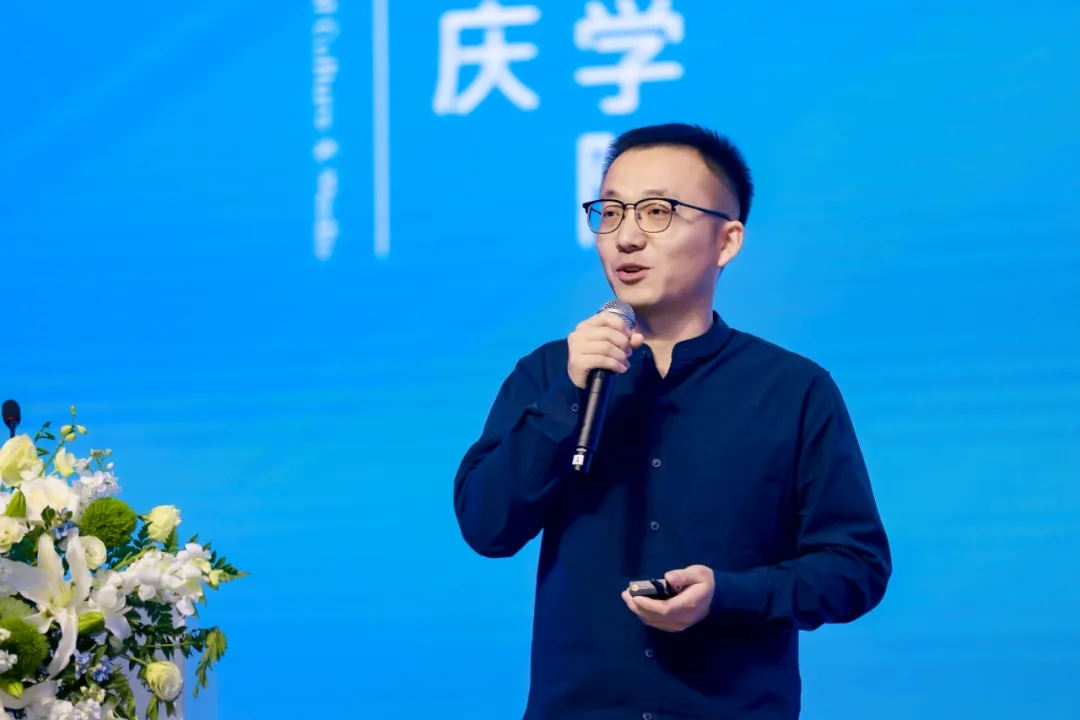 正在上传... 915269412cb8ed8546ce21b5f86fd635.png