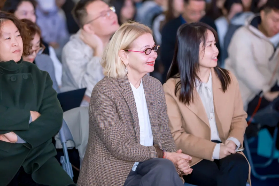 正在上传... 0be41e1e760ae262c05d2d2fd16d2f18.png