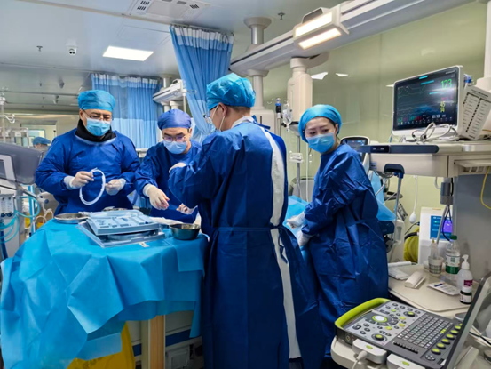 正在上传... edbbfa2a4985447ac81f7b3d42c34333.png