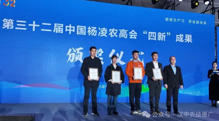 正在上传... ff9c0138ded67868615b421af1c3ef8b.png