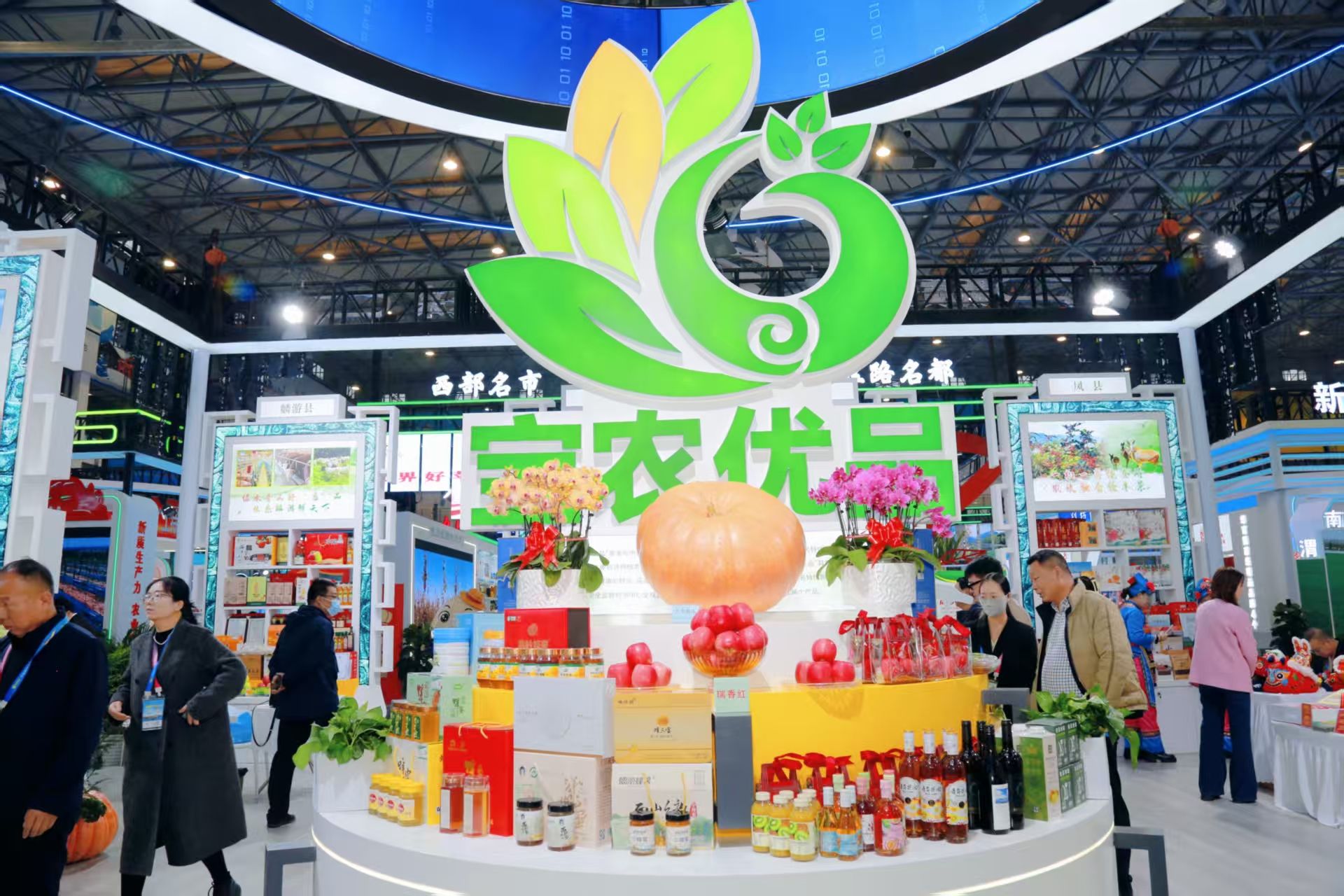 正在上传... 07c3e7029cdb6c664feffd338d4cf5bd.jpeg