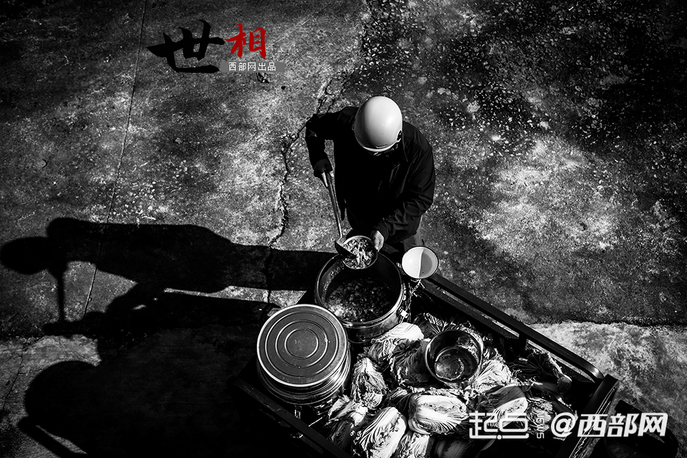 正在上传... 5ad55a129a4a6116f206ae3043f045ba.png