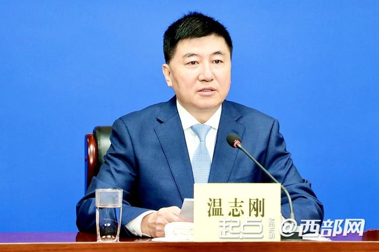 正在上传... 61e0f4f30cb8779dfecf7d60dd605292.jpeg