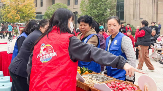 正在上传... a9511b298b6888382825ab7d8ce5f782.png