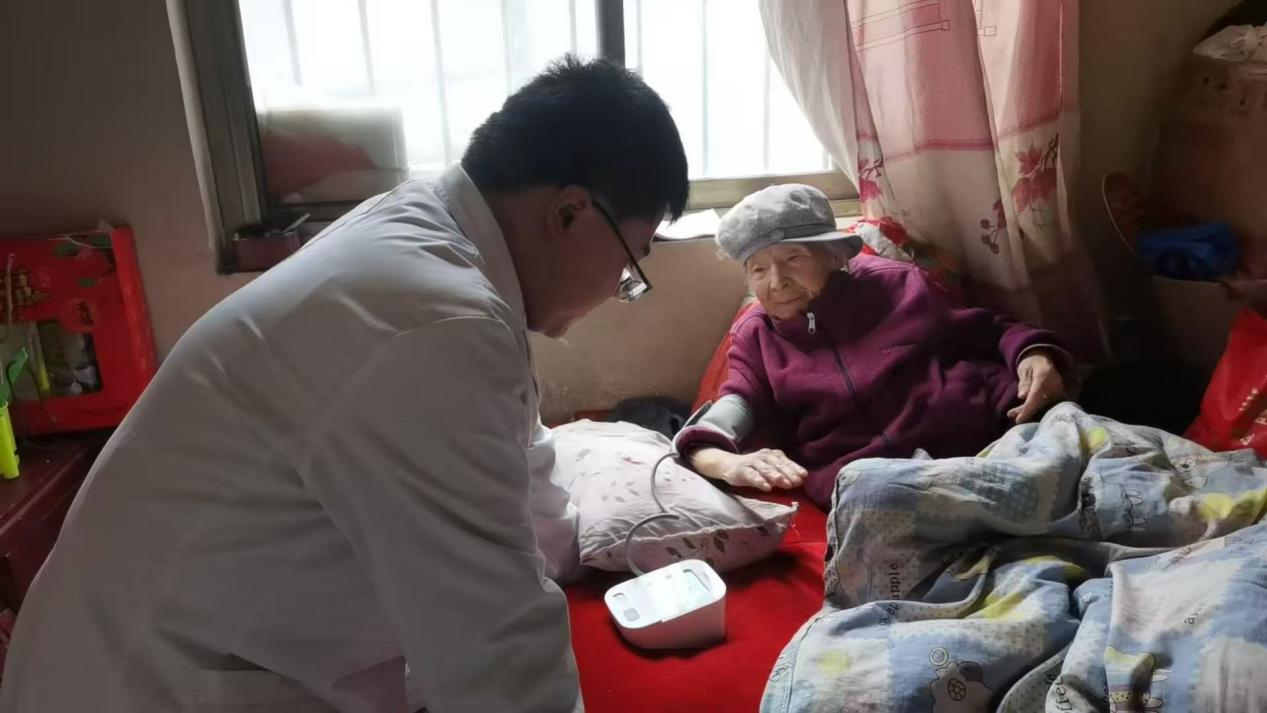 正在上传... ab01d72245bb2d8cf7d1764e9cf9c37f.png