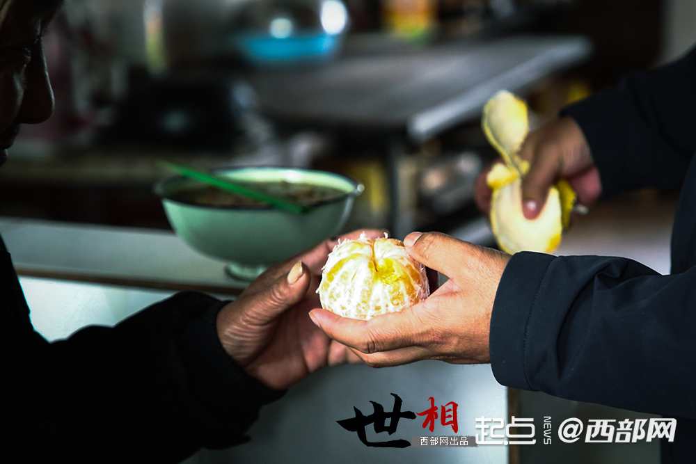 正在上传... 396c9c1e4f4144c3a23cb558167a1dc4.png