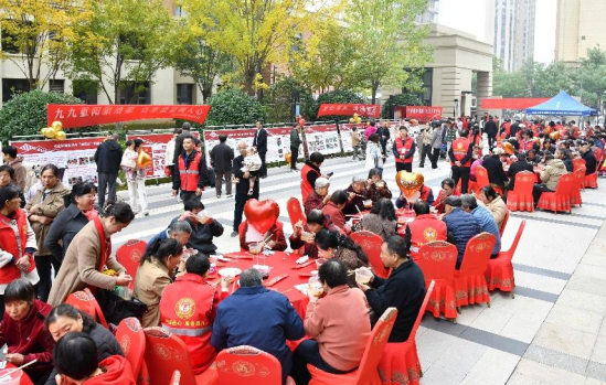 正在上传... e41a7169b229a1f5460bbc45081e9fd4.png