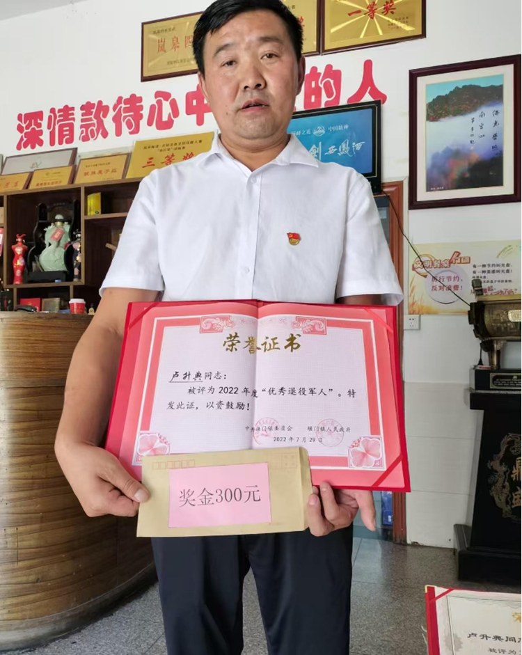 正在上传... 287b7010b346b9a6e8989a2669cc4dae.png