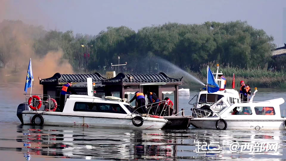 正在上传... 7c97f6a68f3c105f59d2d03772d566ca.png