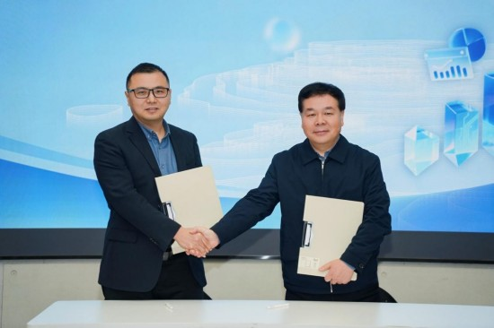 正在上传... 708163eea7cf6a44dc28bbb760b40ac7.png