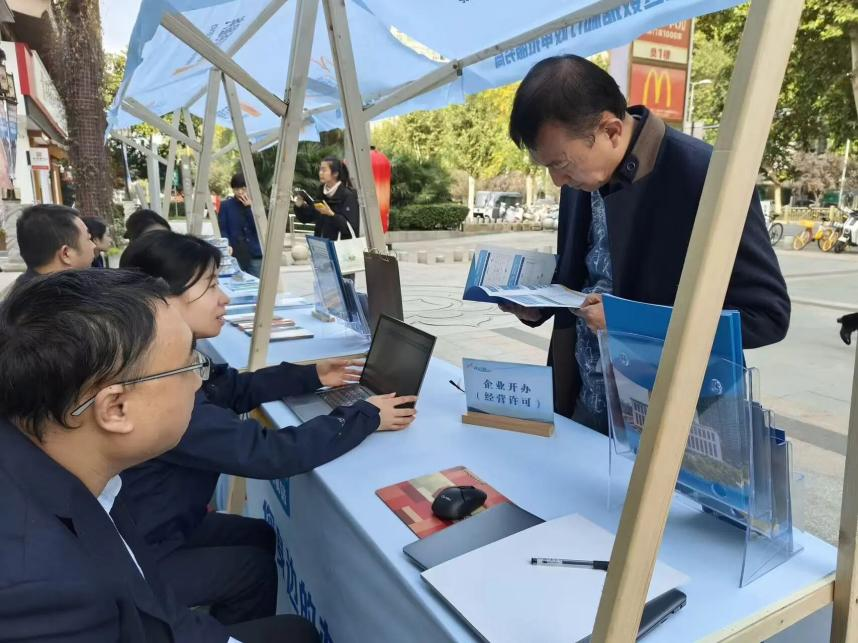 正在上傳... 7dd7b211fb2da33e7e2aa2c8b9601b80.png