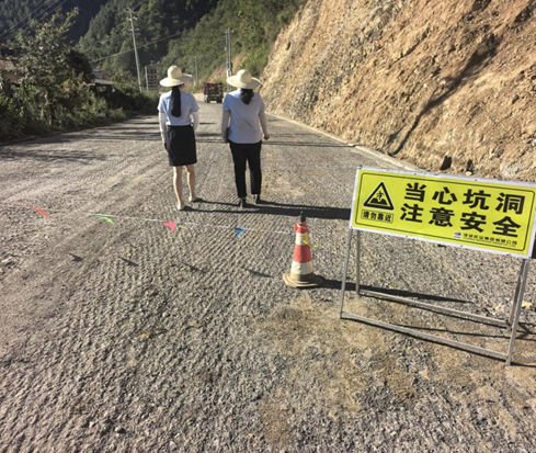 正在上传... fff135b5445c7e510f5c429f1ac73b86.png