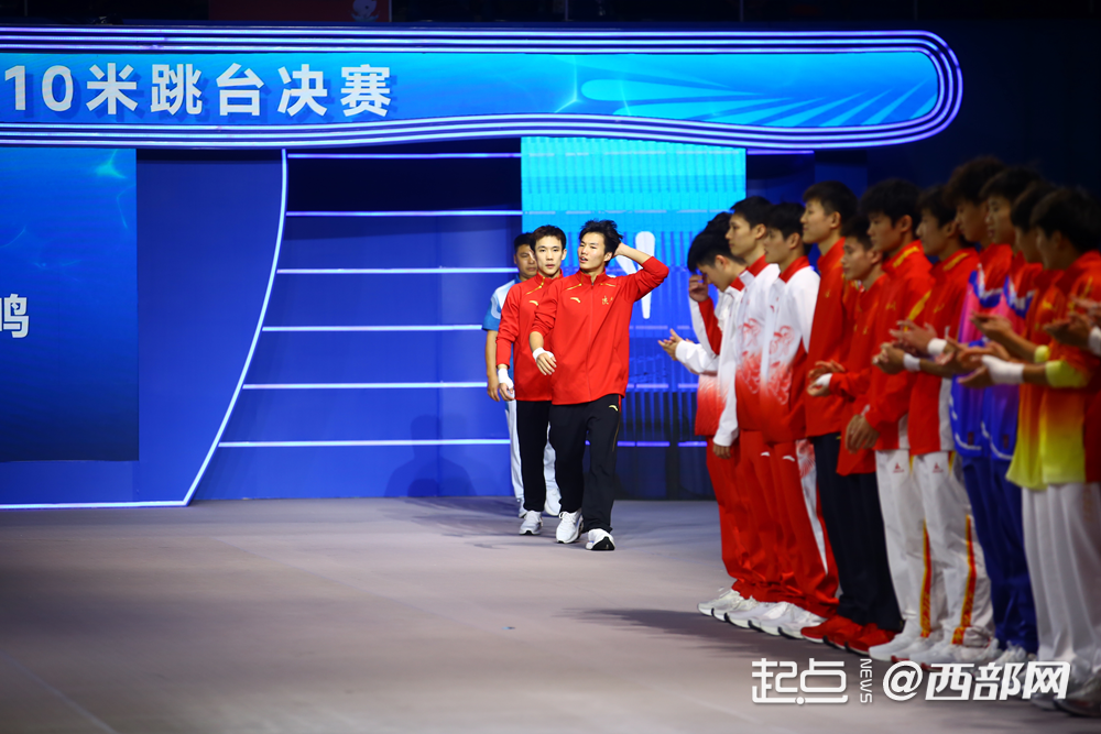 正在上传... 62251f353c3370ee79a5816194d03a06.png