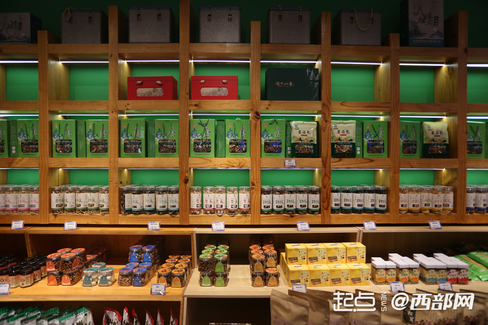 正在上传... dd1c020f6947a24aaa8bfdd710a51964.png