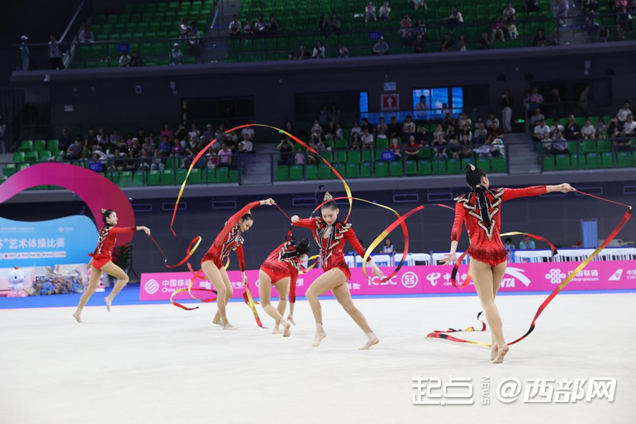 正在上传... d92b288236234216ae5d0b6f65274d96.png