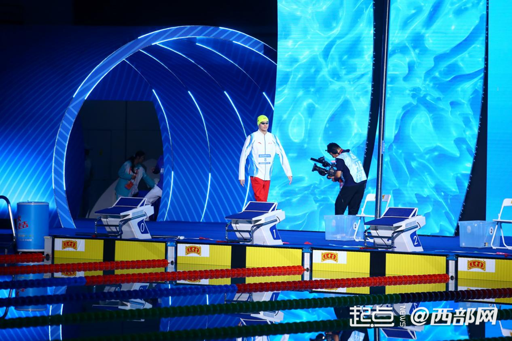 正在上传... 904bbf5d4c34cb47752fec8aa2e1a549.png